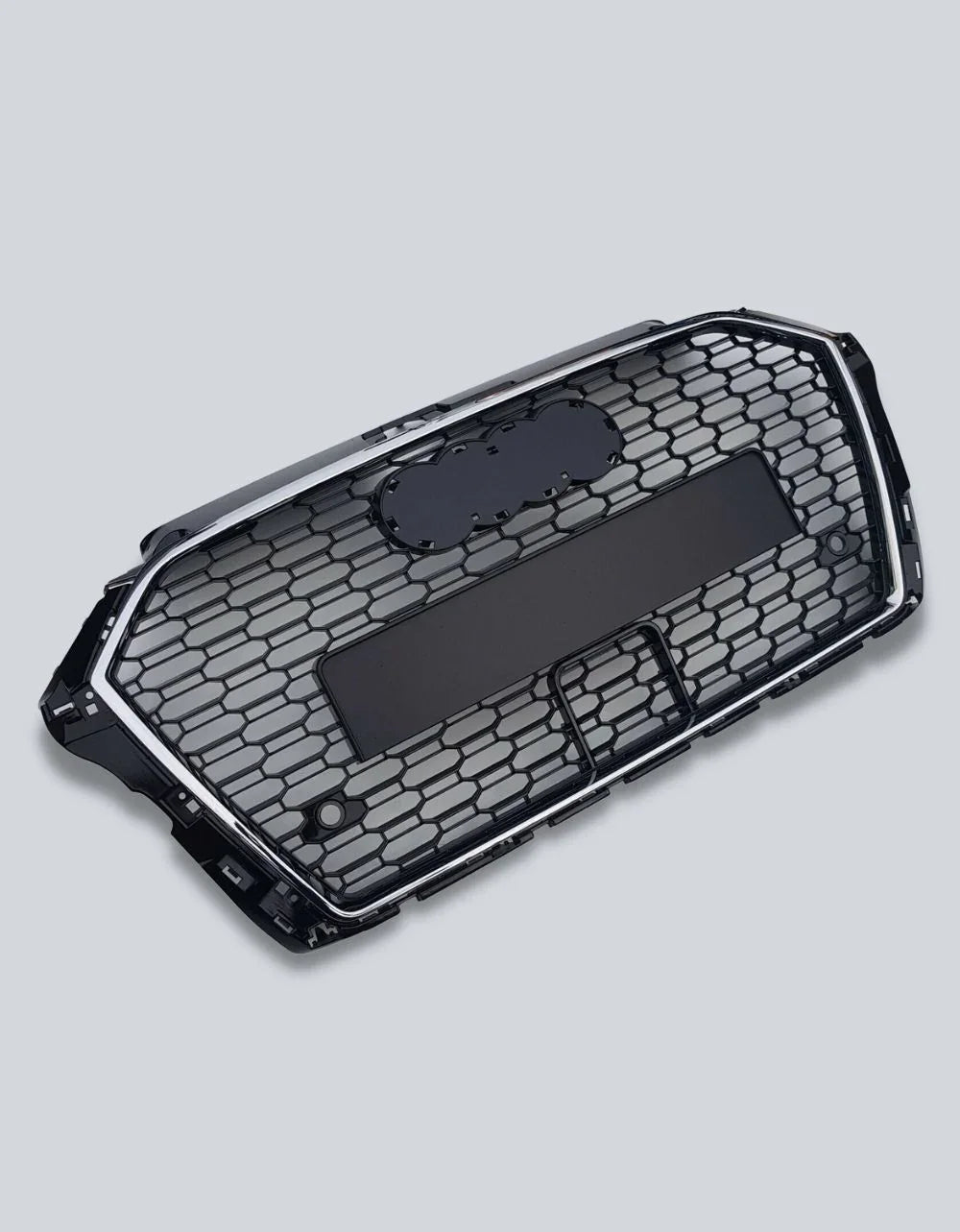 Audi A3 8V 2016-2020 Griglia Radiatore RS3 Look Nero Cromato - autorivallo