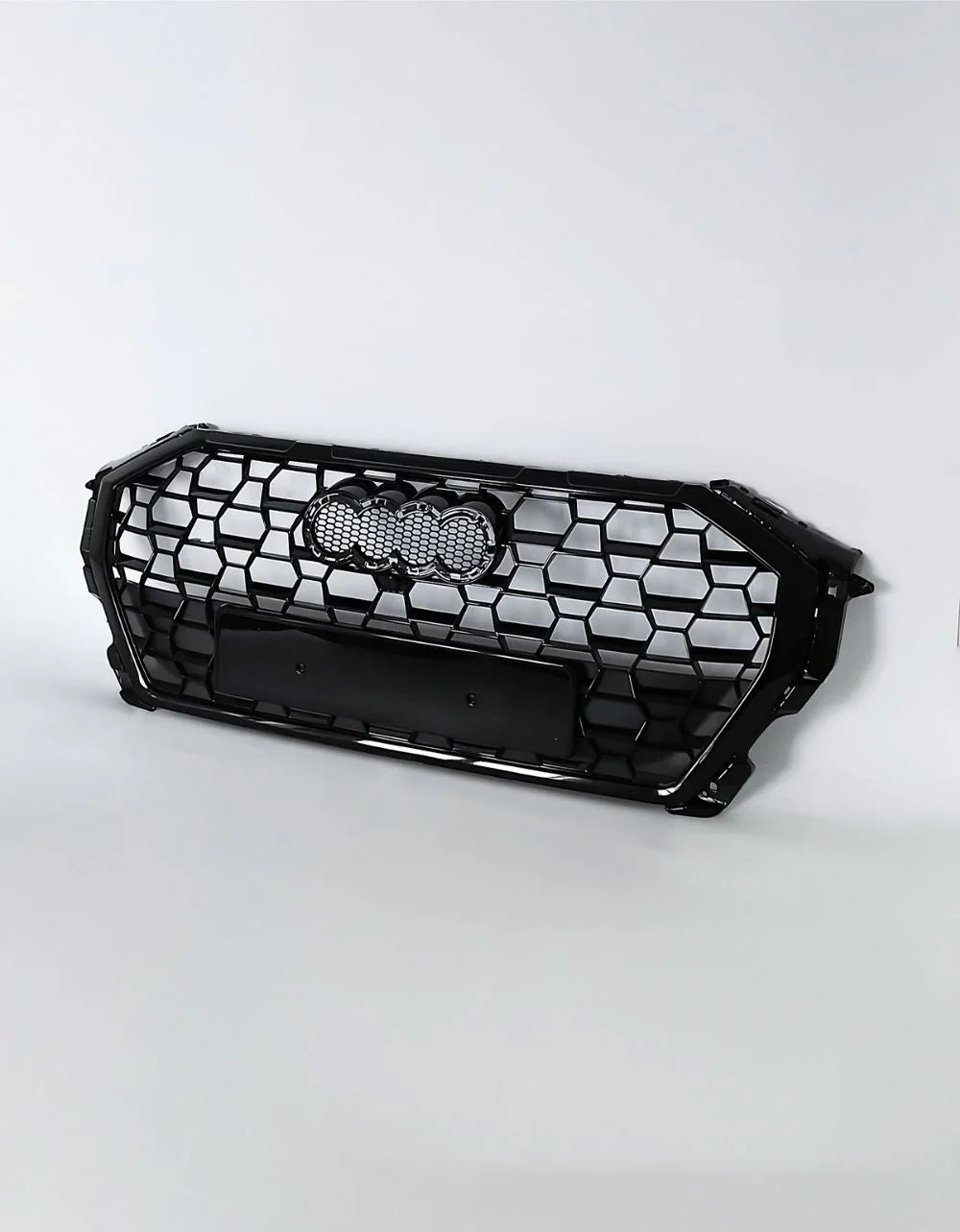 Audi Q3 F3 2018-2023 Griglia Radiatore RSQ3 Look Nero Lucido - autorivallo