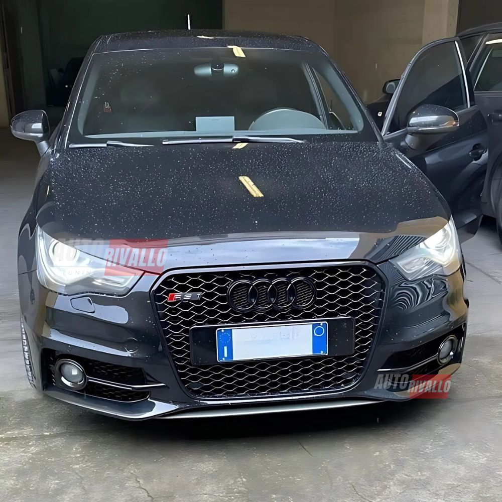 Audi A1 8X S1 S-Line 2010-2015 Griglia Anteriore RS1 Look - Calandra Nero Lucido - Mascherina