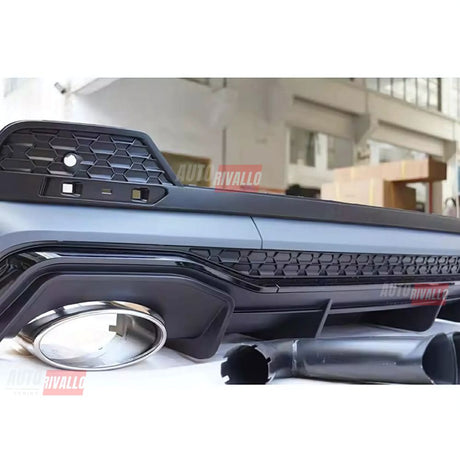 Diffusore Posteriore Audi Q3 Sportback: Compatibilità e Stile