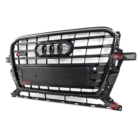 Calandra Audi Q5 8R: montaggio semplice e risultato premium