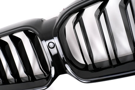 BMW 5 G30 G31 LCI 20-23 Griglia LED Doppia Striscia Nera Illuminata - autorivallo