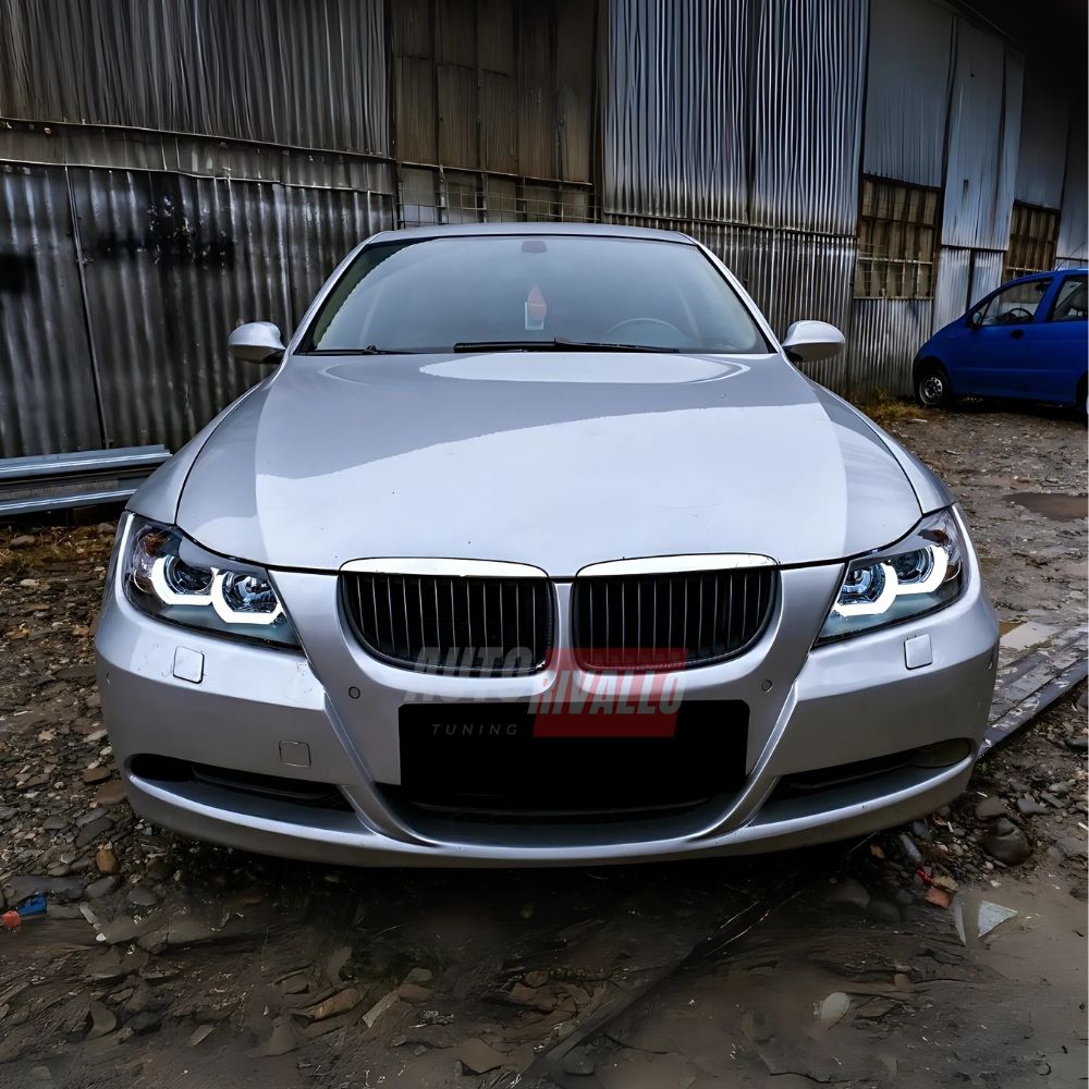 BMW Serie 3 E90 E91 2005-2008 Fari Anteriori Angel Eyes 3D LED