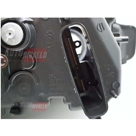 BMW Serie 3 F30 F31 2011-2015 Fari Anteriori LED 3D Xenon
