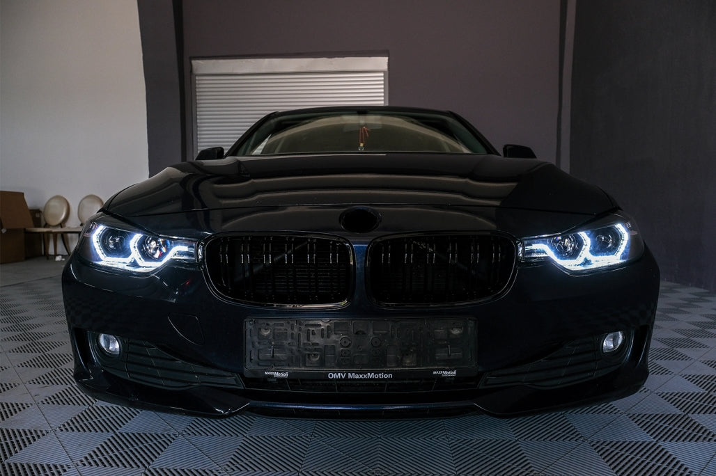 BMW Serie 3 F30 F31 2011-2015 Fari Anteriori LED DRL Angel Eyes Bianchi Bianchi