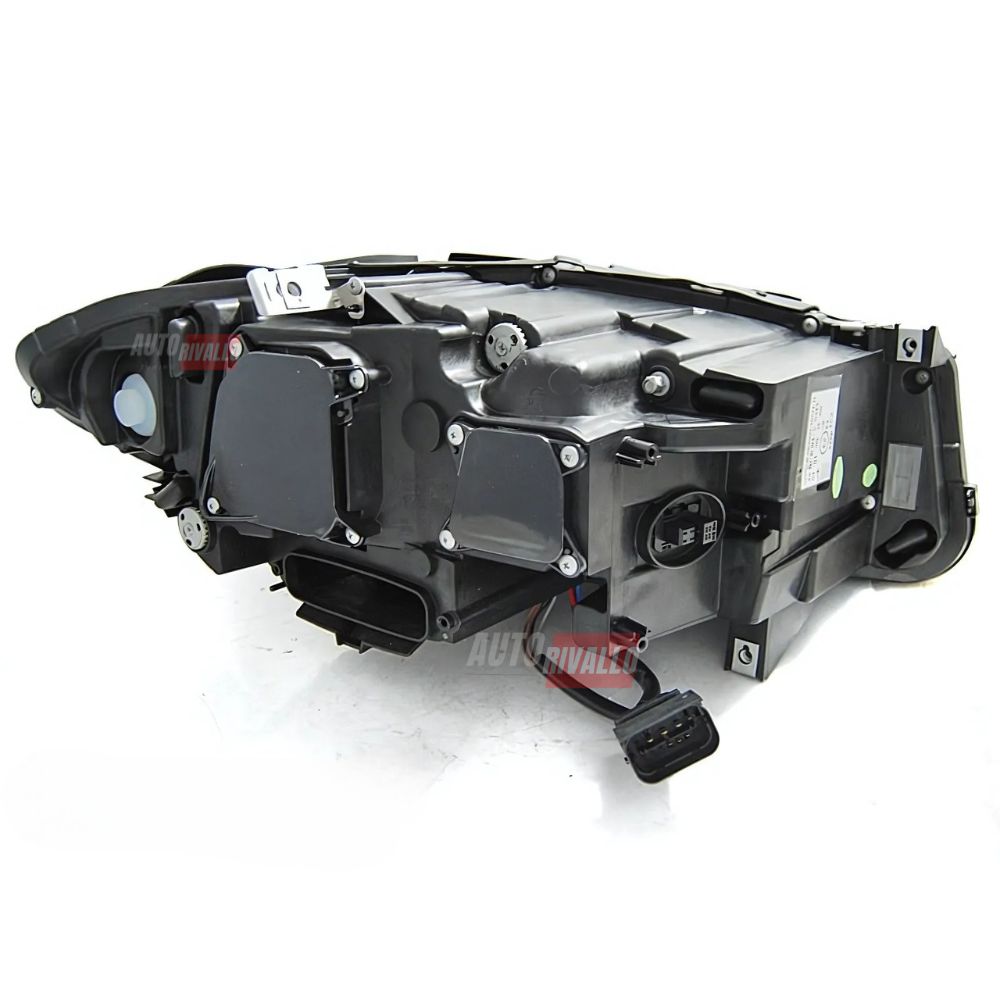 Fari anteriori LED 3D per BMW F10 F11 – Alta qualità