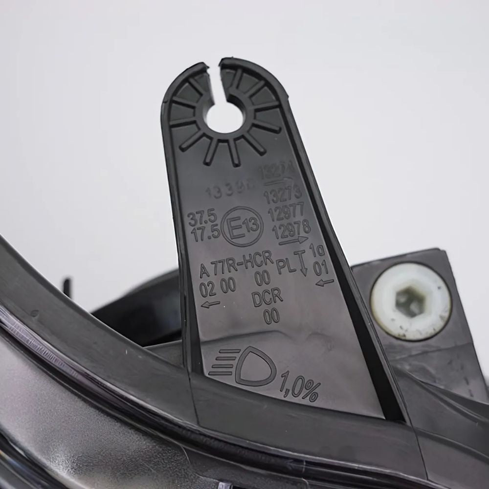 Ford Focus II Restyling 2008-2011 Faro Anteriore Destro TYC