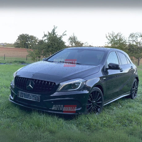Mascherina anteriore AMG GTR look Mercedes W246 Classe B