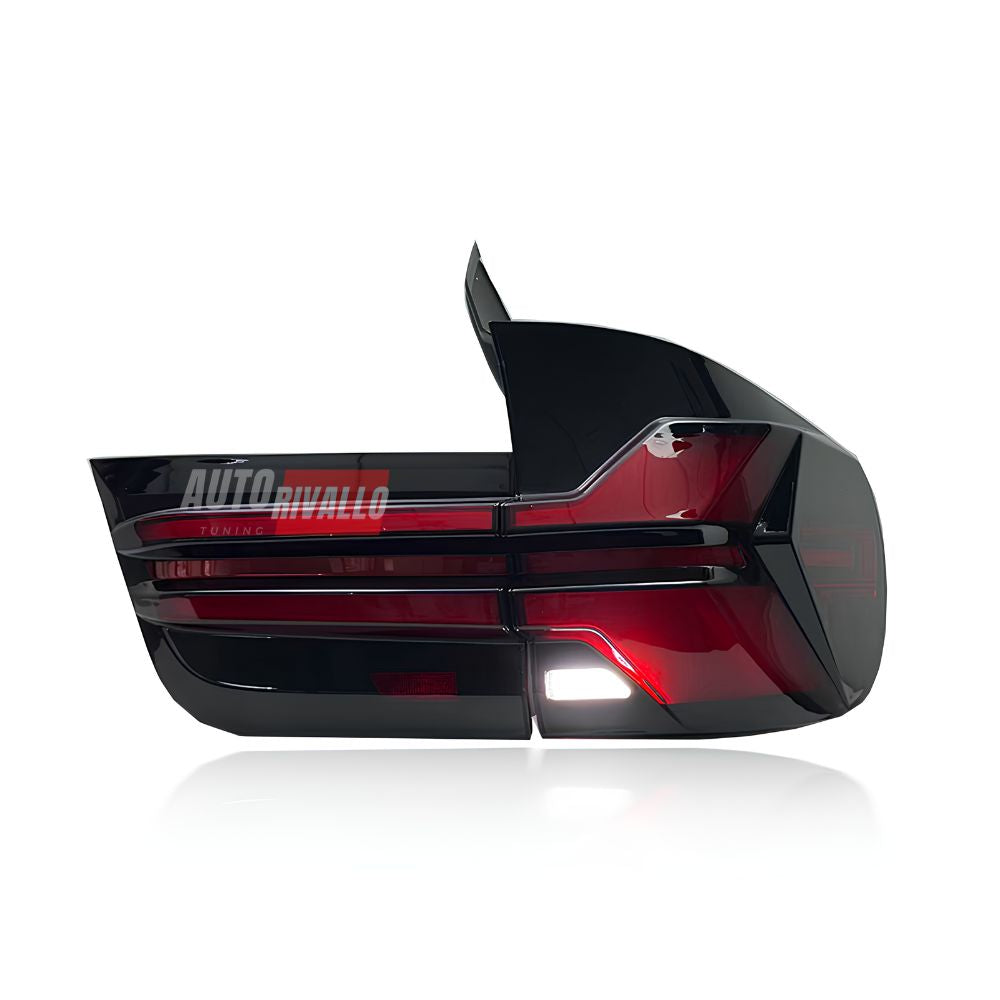 Vista frontale BMW X5 E70 fari neri Full LED tuning