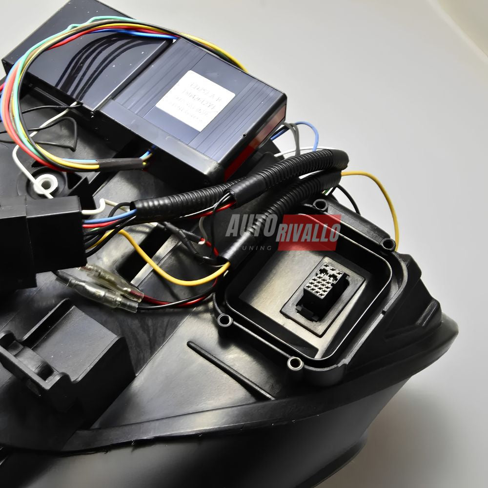 Retro del faro anteriore per BMW X5 E70 2007-2010