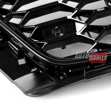 Calandra Audi A4 B9 2019-2024 RS4 Look. Mascherina a nido d'ape per un frontale imponente.