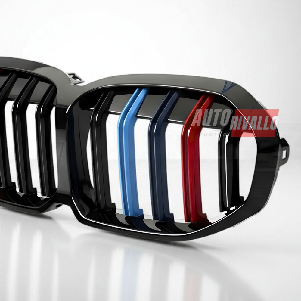 Calandra sportiva BMW F40 2019-2024. Nera lucida, perfetta per un look dinamico e distintivo