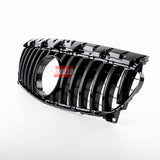 Mascherina Anteriore Mercedes CLA X117 GTR Look. Eleganza e sportività in un unico upgrade