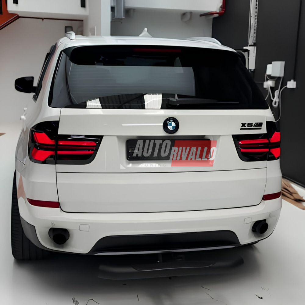 Fanali neri Full LED look G05 installati su BMW X5 E70 2007–2013