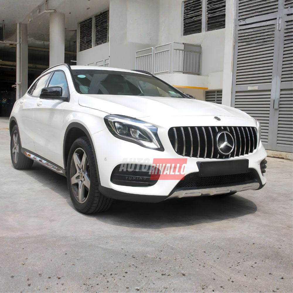 Griglia Panamericana GT per GLA X156 2013-2016, design verticale con profilo cromato
