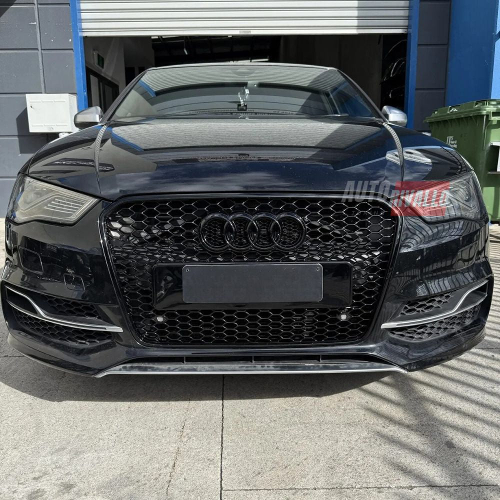 Audi A3 8V 2012-2016 Griglia Anteriore RS3 Look Nero Lucido - autorivallo