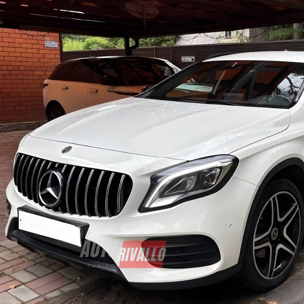 Griglia frontale Mercedes GLA X156 2017-2019 AMG Style. Design esclusivo per un look dinamico e accattivante