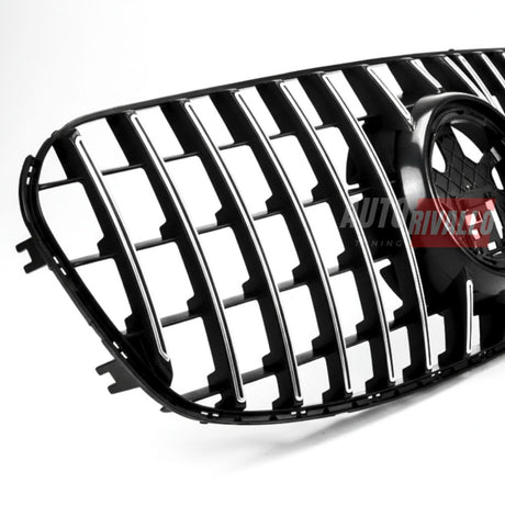 Griglia GTR Look Mercedes GLS X167 2023-oggi con distronic, design esclusivo e finitura brillante.