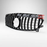 Griglia radiatore AMG Look cromata installata su Mercedes CLA X117