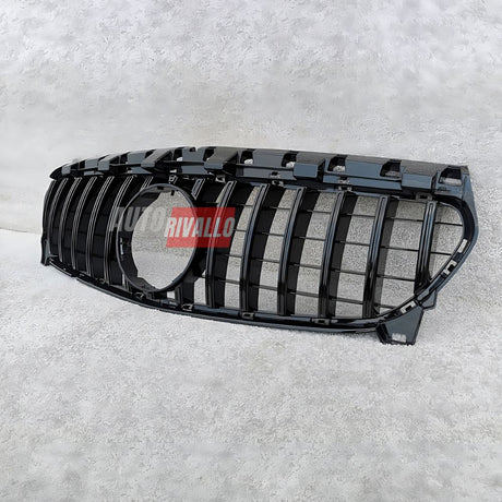 Calandra panamericana nera Mercedes CLA C117 2016-2018 modello GTR look