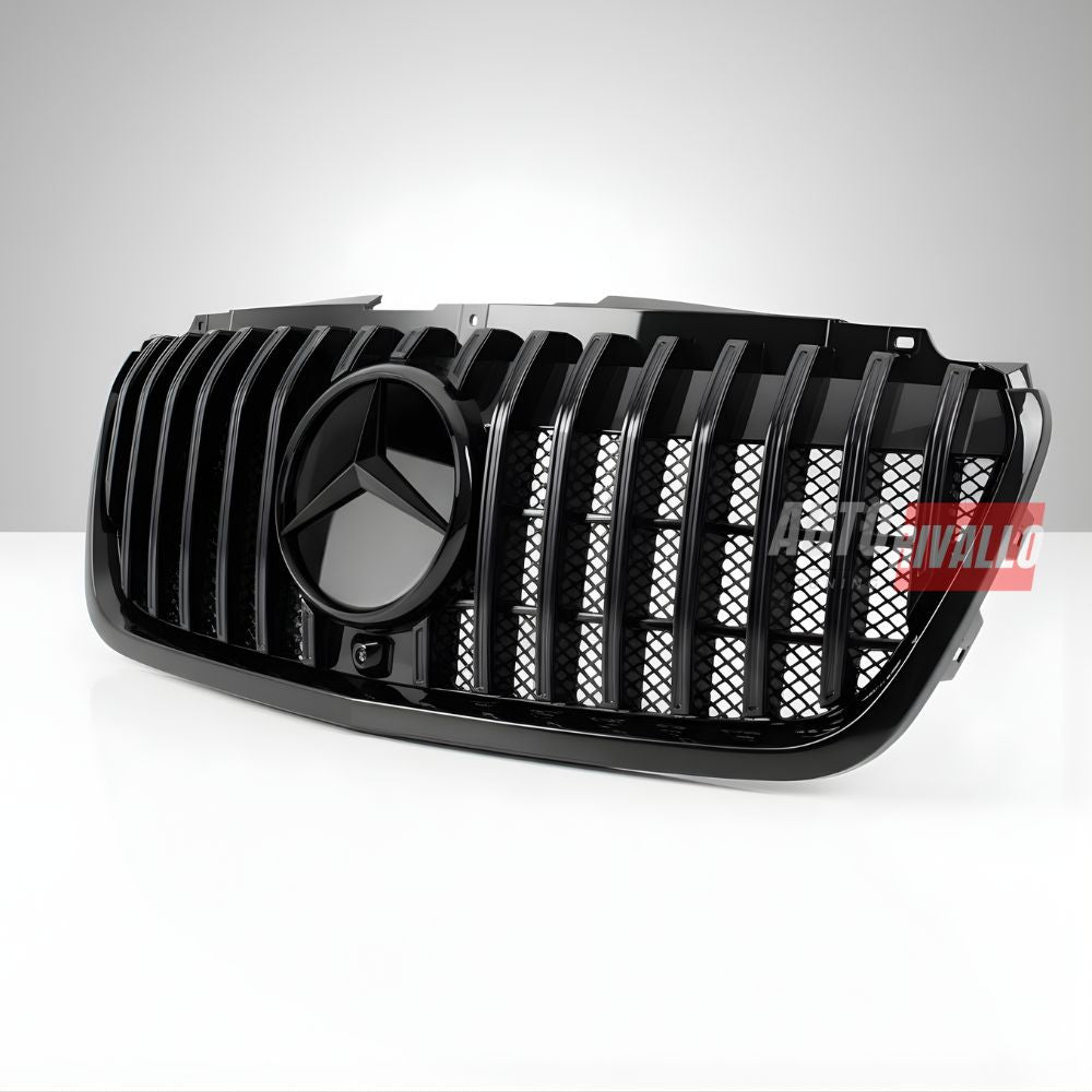 Mascherina anteriore Mercedes W907 2018-2025. Design aggressivo per un look rinnovato