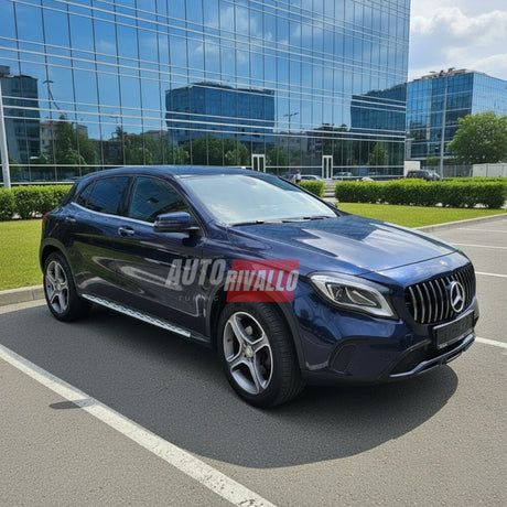 Running boards per GLA X156 2013-2019, accessorio estetico e funzionale