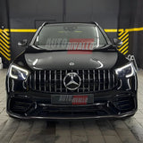 Vista frontale Mercedes GLE W167 con griglia AMG Panamericana Look 