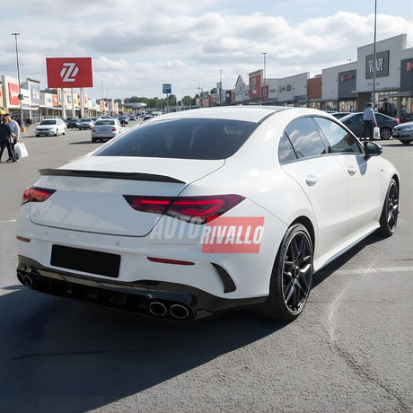 Spoiler posteriore CLA C118 materiale ABS qualità premium