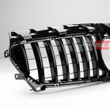 Design aggressivo per Mercedes CLA C117 (2013-2016) con griglia premium GTR Look.
