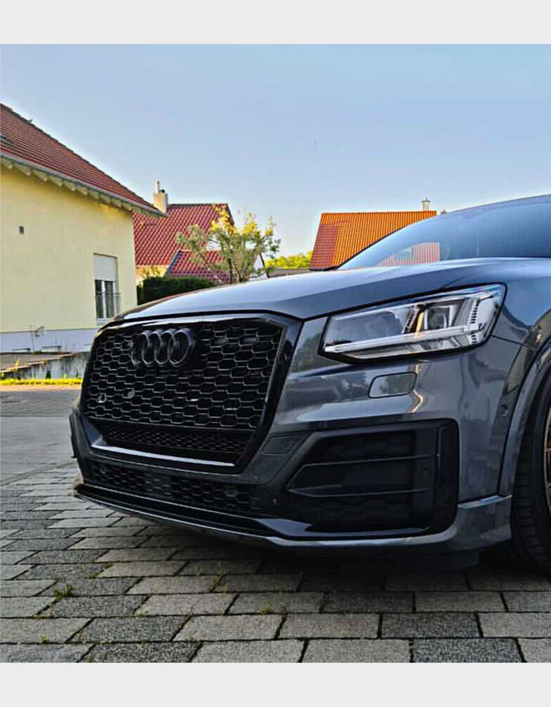 Audi Q2 2016-2020 Griglia Radiatore Ottica RSQ2 Nero Lucido