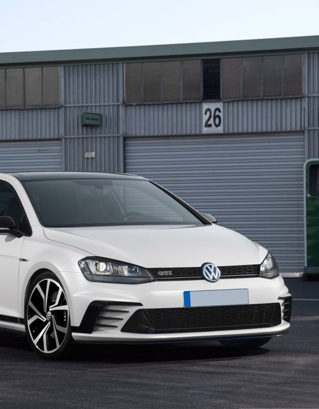 VW Golf 7 2012-2017 Fari Anteriori Nero in Ottica R-Line Con Luci Diurne LED