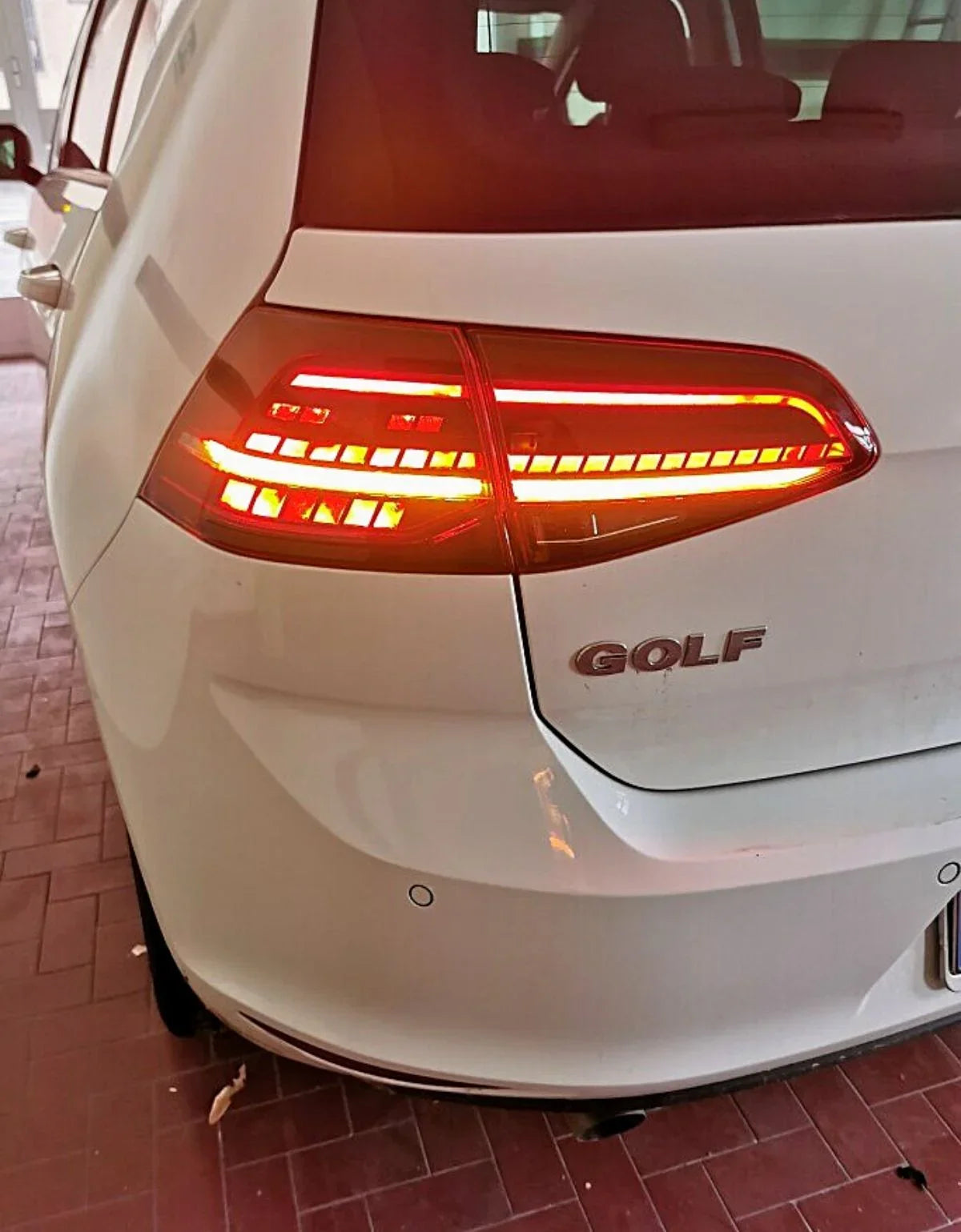 VW Golf 7.5 2017-2019 Fari Posteriori Full LED GTI Rosso - autorivallo
