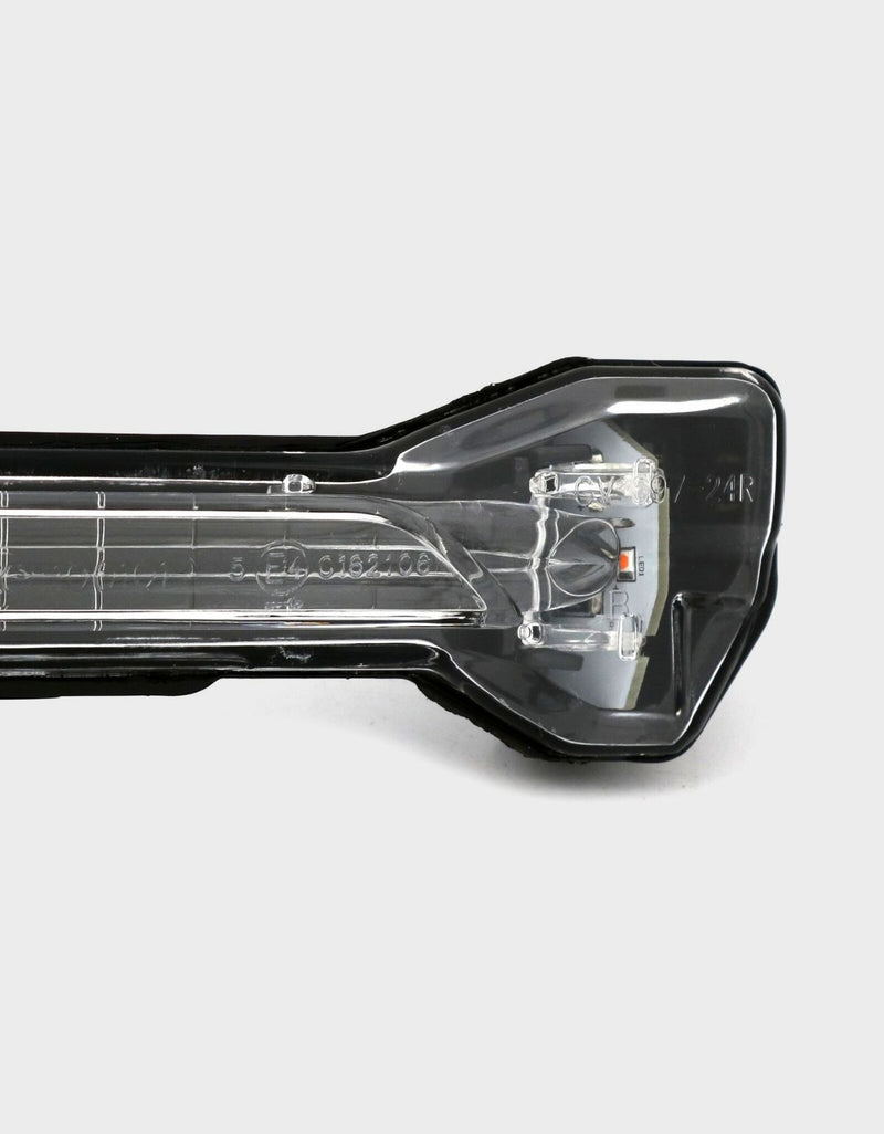VW Golf 7 2012-2017 Frecce Specchietti Indicatori LED - Nero