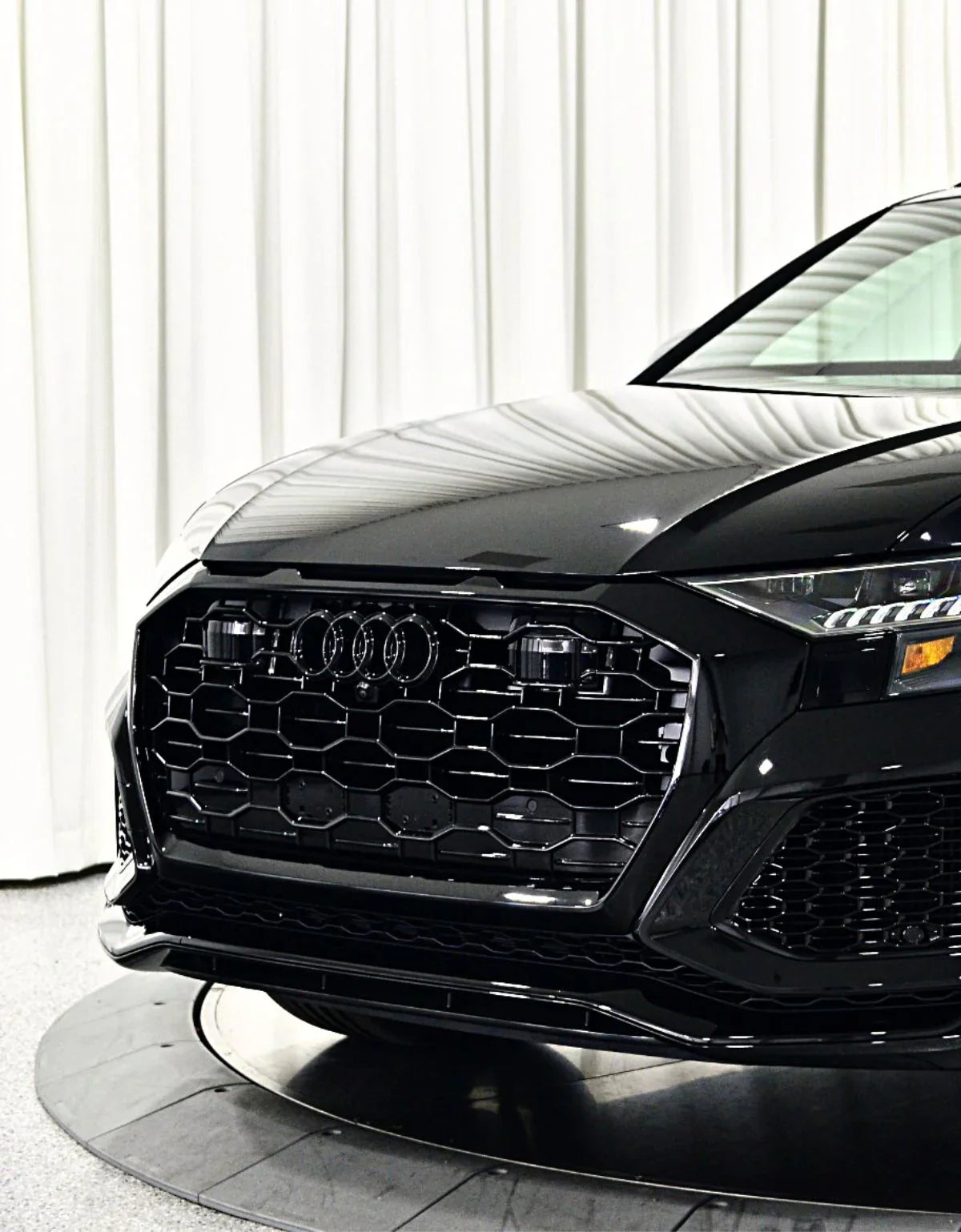 Audi Q8 4M F1 2018-2022 Griglia Radiatore in Ottica RSQ8 - autorivallo