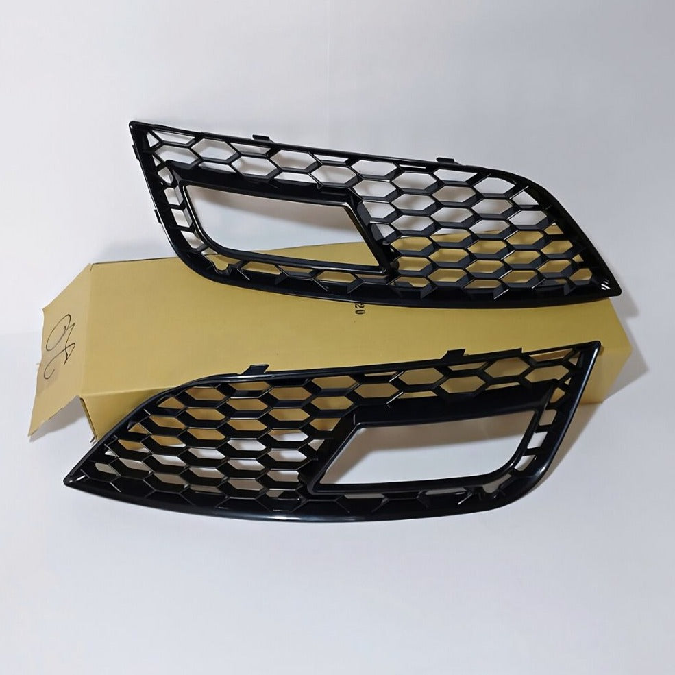 Audi A4 B8 2011-2015 Griglie Fendinebbia RS4 a Nido D'ape