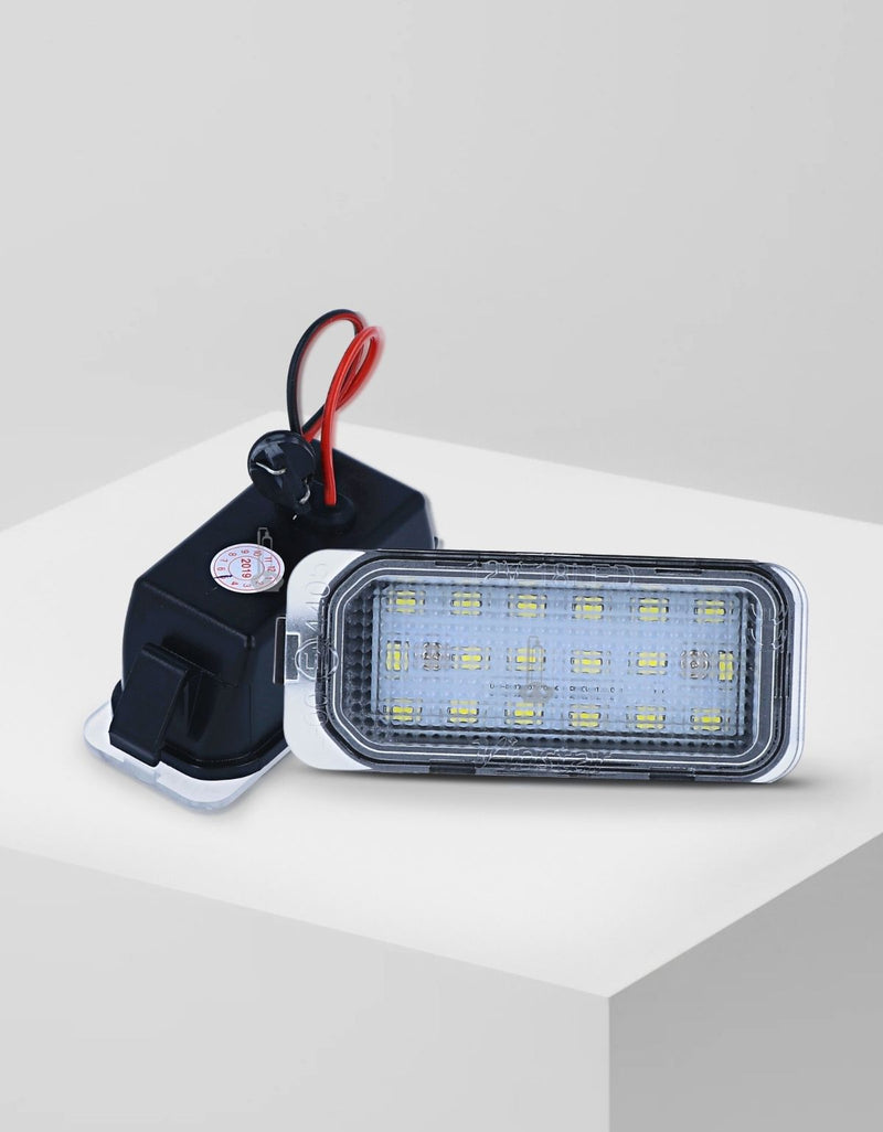 Ford C-Max II 2010-2018 Plafoniere Led Luci Targa Canbus