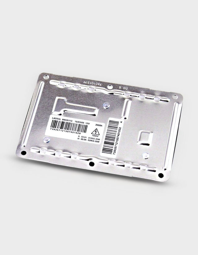 Volvo V70 II 2000-2008 Centralina Xenon 89035113 LAD5GL 4 PIN NUMERO OE/OEM VOLVO — 30796959 - 30727205 VALEO — LAD5GL
