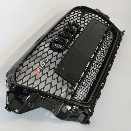 Audi A3 8V 2012-2016 Griglia Anteriore RS3 Quattro Design - autorivallo